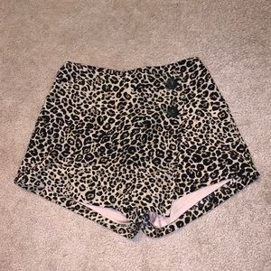 size small american threads skort